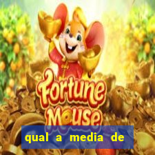 qual a media de escanteio por jogo